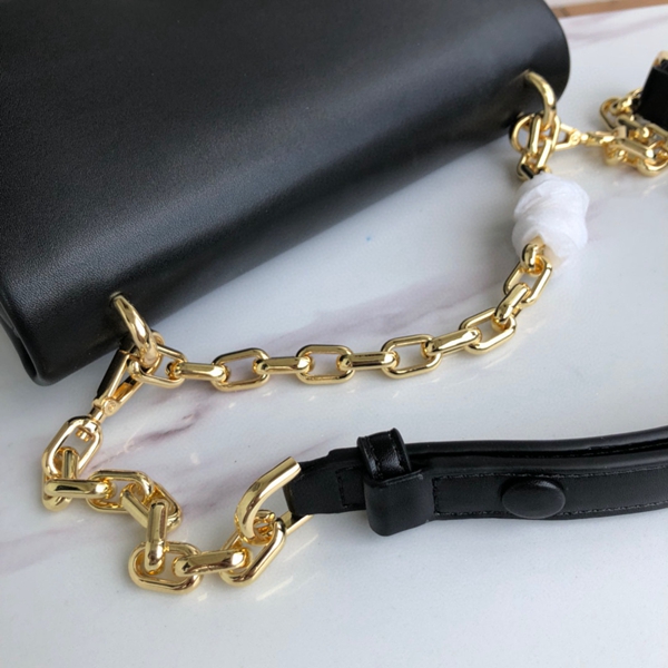 マイケルコースバッグ角部分ディテール